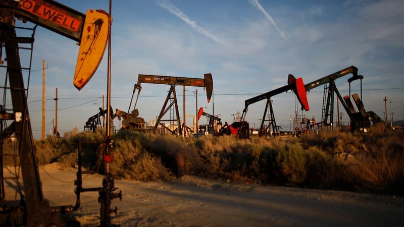 Pétrole: huit membres de l’Opep+, dont la Russie, annoncent à nouveau une forte hausse de production