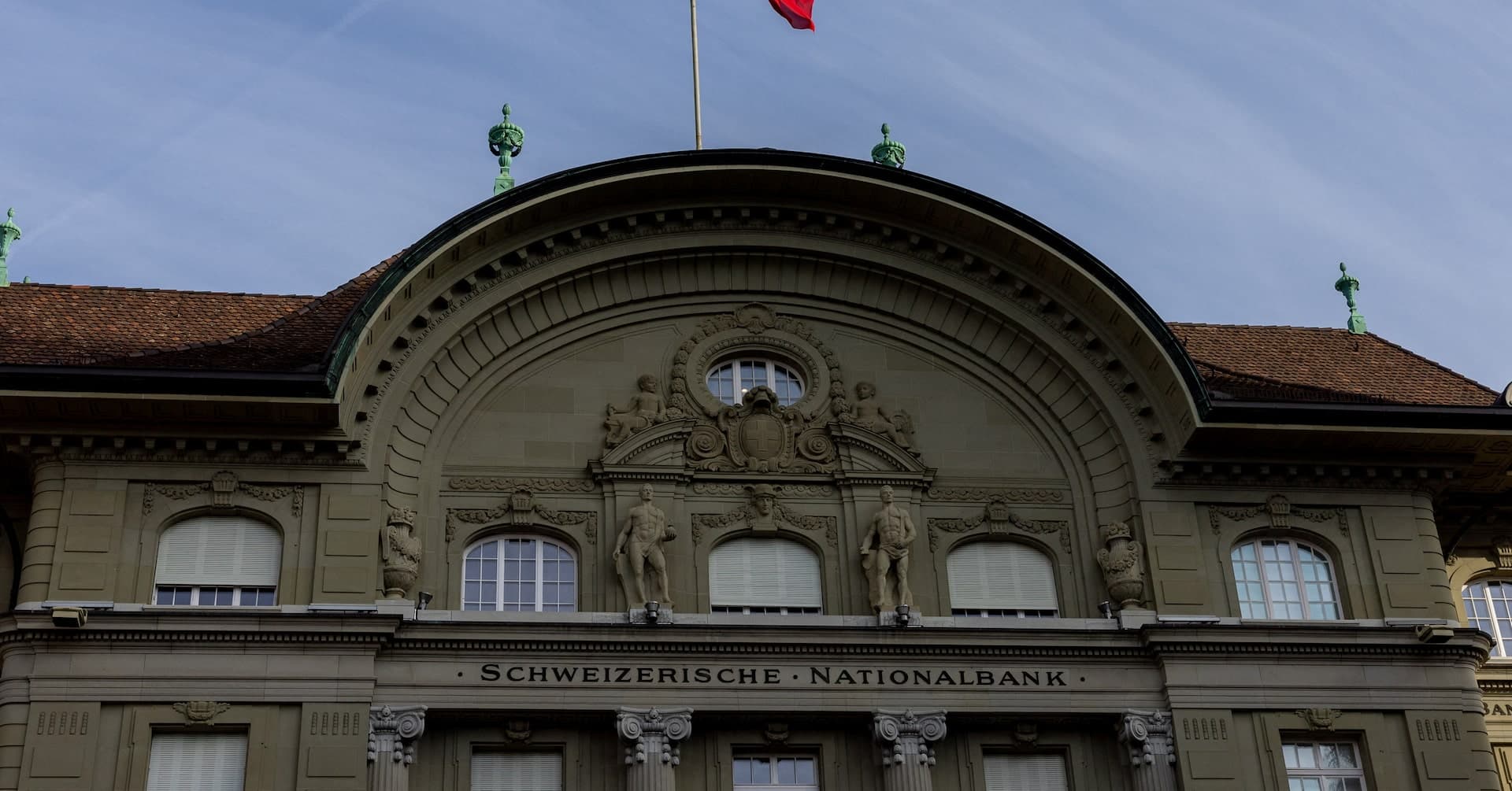 Pourquoi le franc fort de la Suisse pourrait l’amener à un retour aux taux d’intérêt négatifs