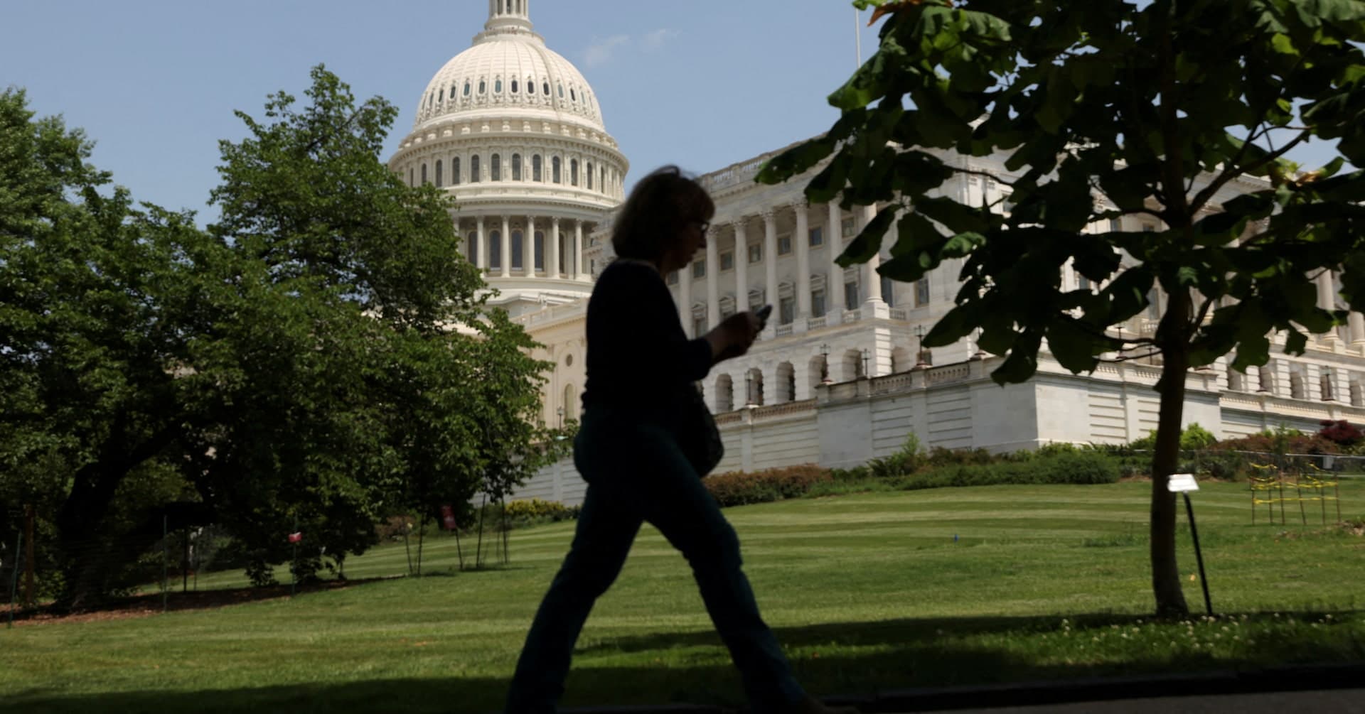 Wall Street, Main Street Pouss