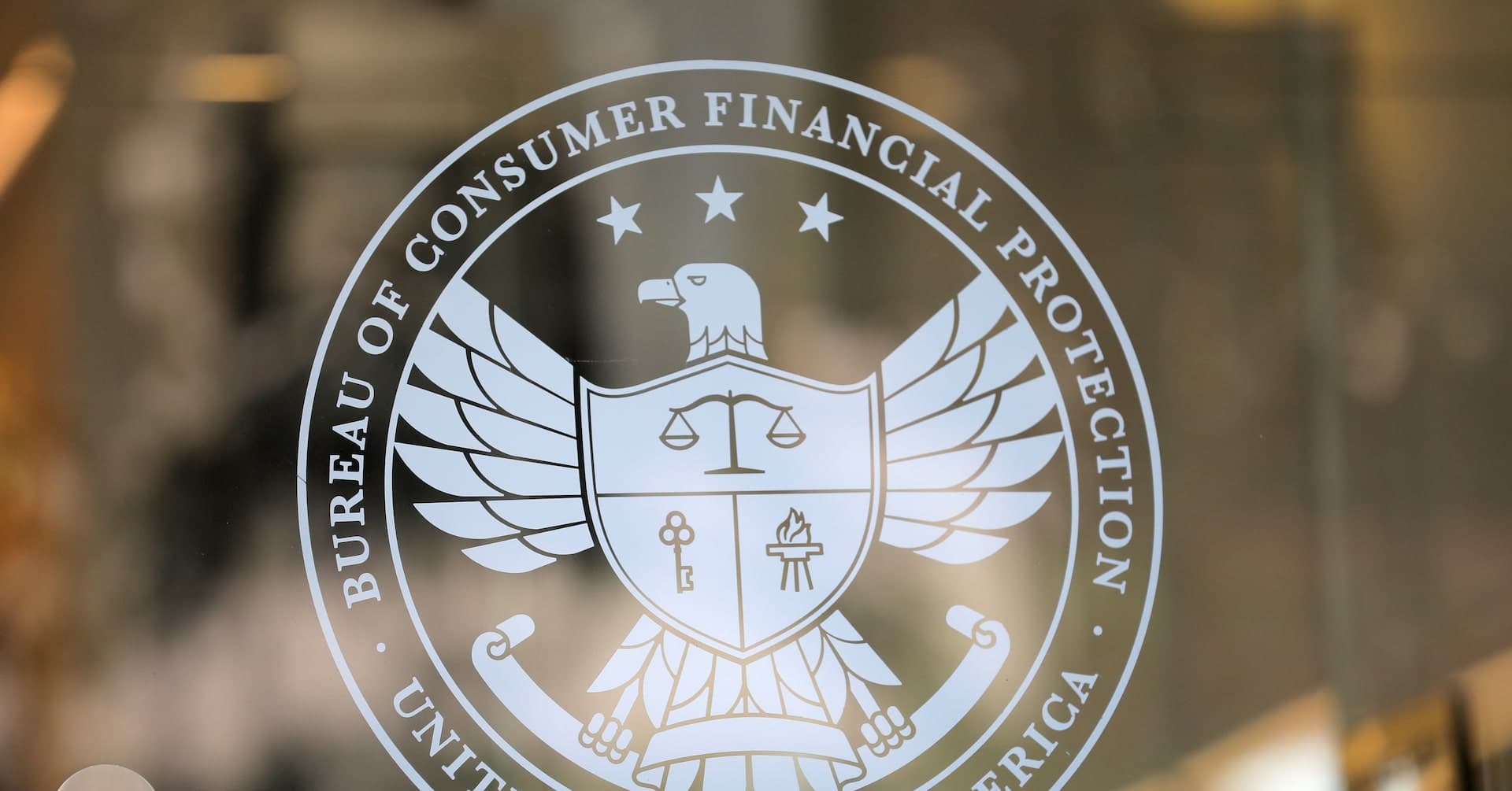 Haut responsable de l’application de la loi du CFPB à démissionner, citant des changements «dévastateurs» sous Trump