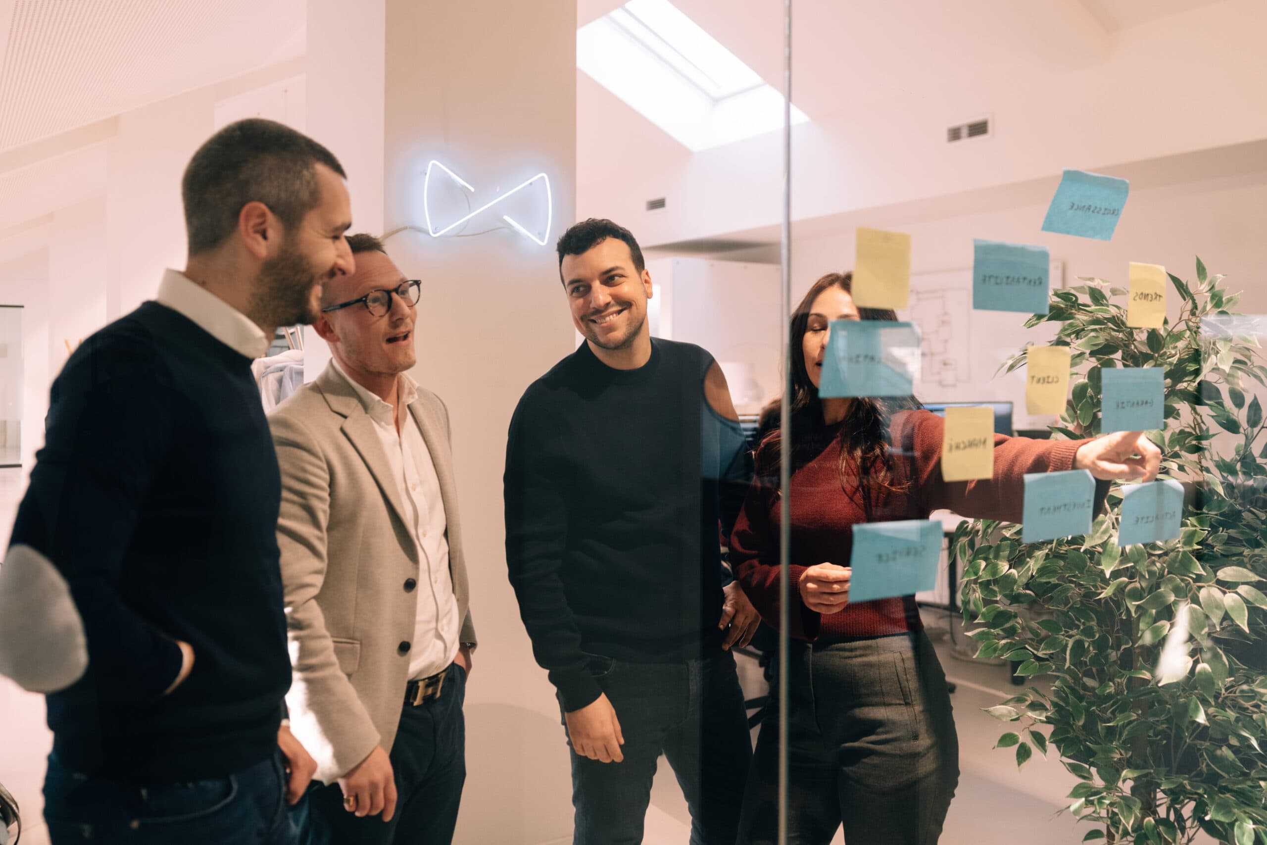 Geoffrey Delvaux, l’agent immobilier 2.0, lance Immo Skool, une plateforme 100% gratuite pour guider les acheteurs et vendeurs